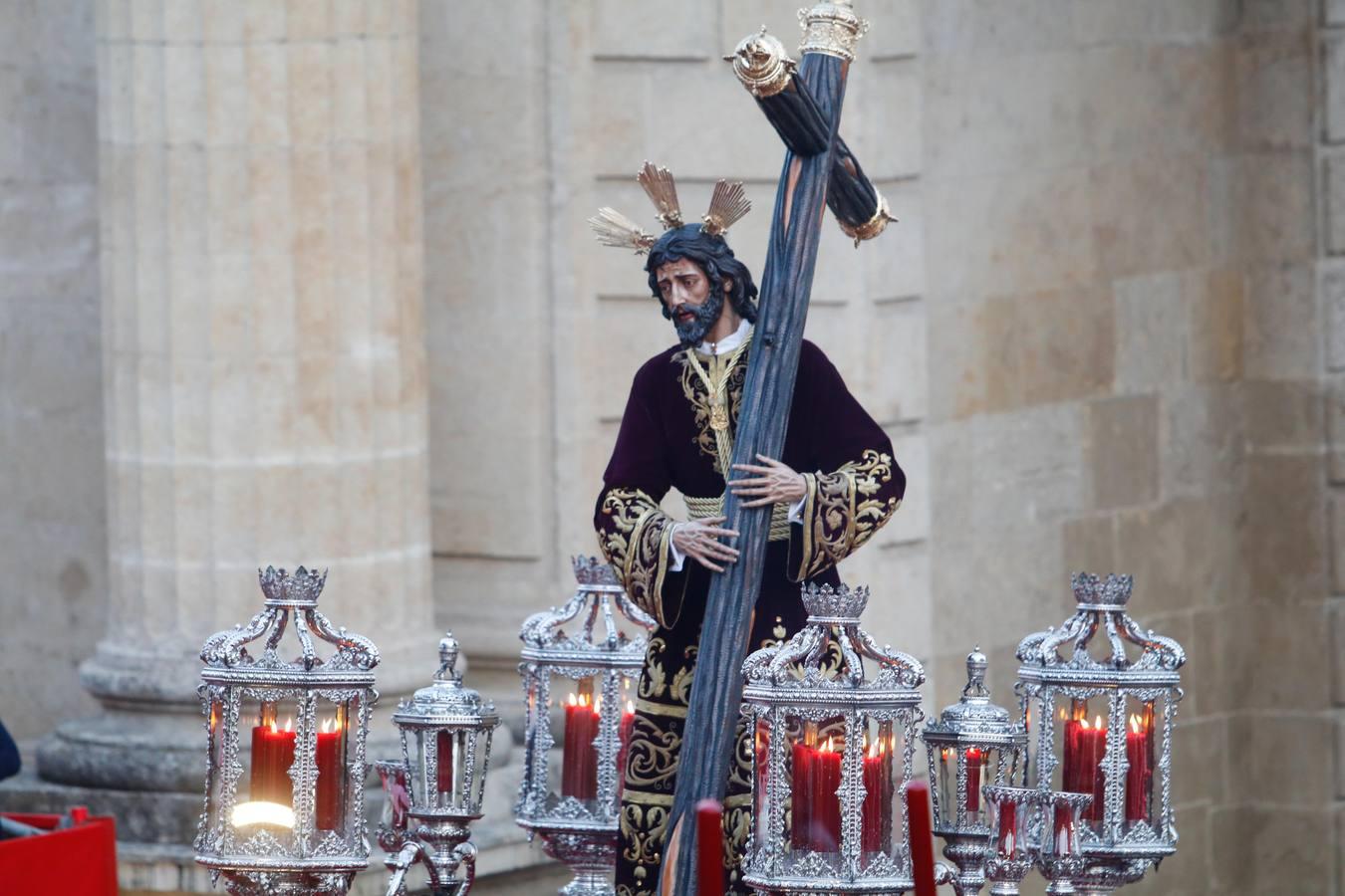 La procesión de la VeraCruz de Córdoba, en imágenes